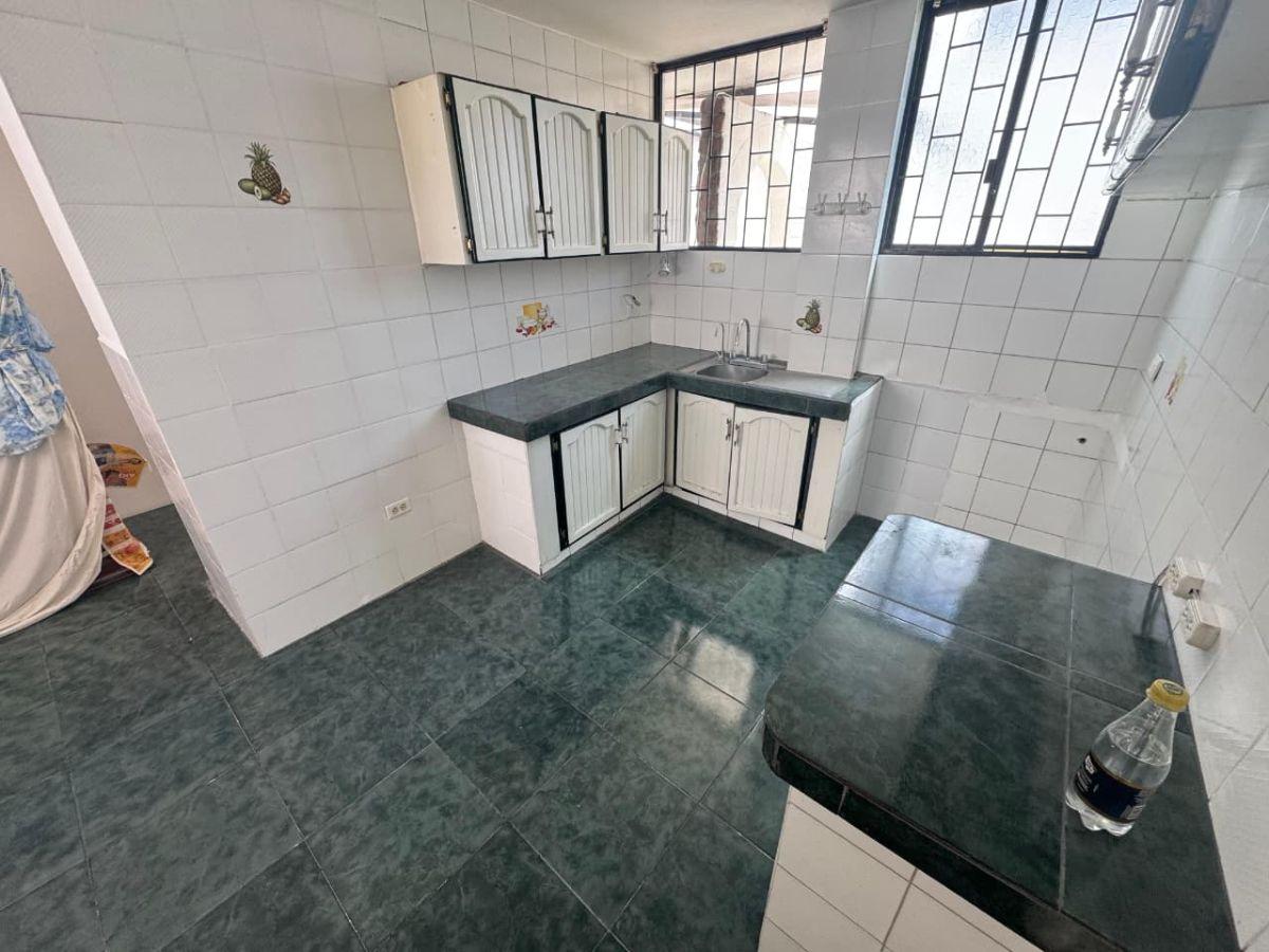 Vendo Casa con Jardin Privado Sector El Condado Conjunto Privado — imagen 7