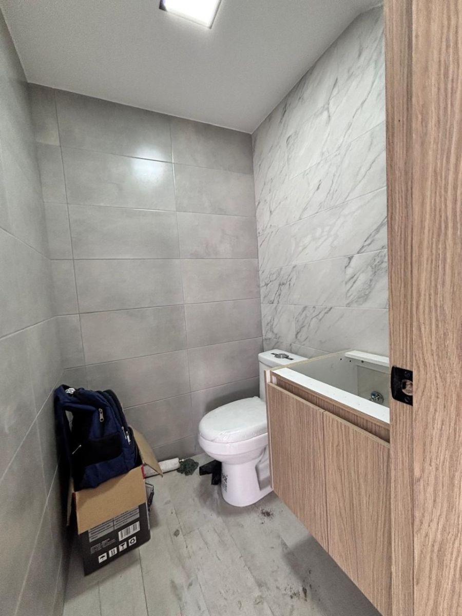 Se Vende Casa por Estrenar Secto Medio Ejido en $160.000, Azuay — imagen 8