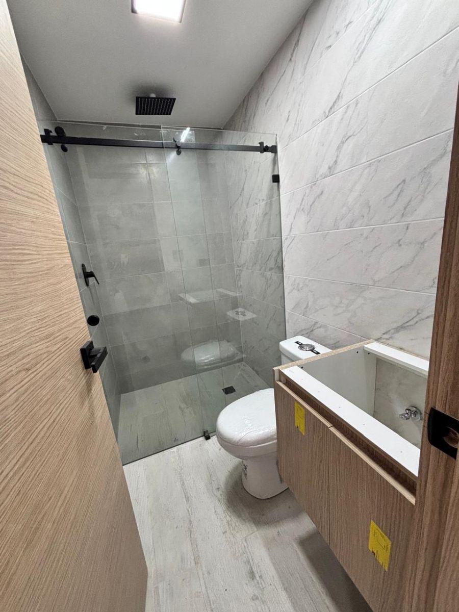 Se Vende Casa por Estrenar Secto Medio Ejido en $160.000, Azuay — imagen 6