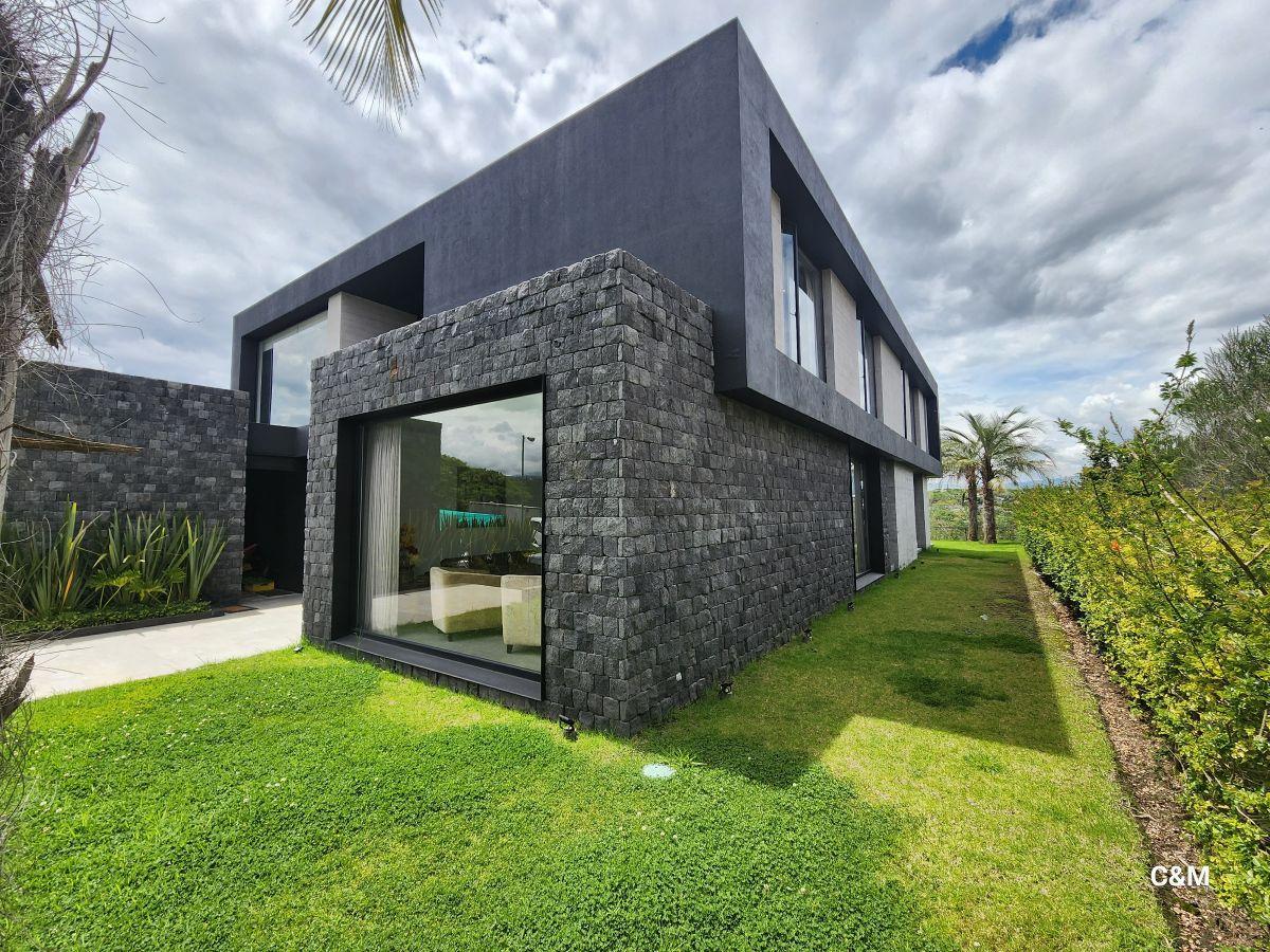 Venta Hermosa Casa de Lujo – Urb. El Ingenio, Puembo — imagen 9
