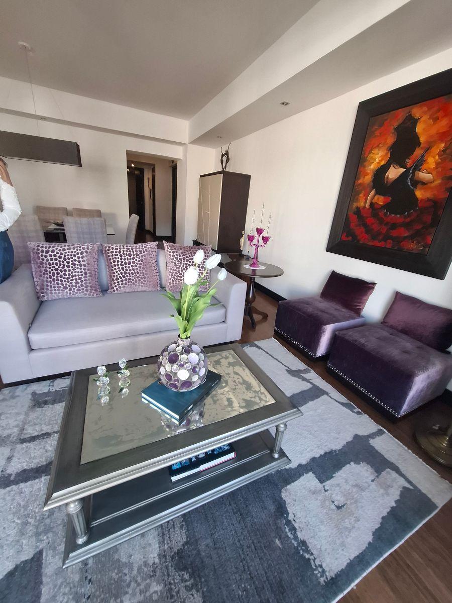 Vendo Departamento con Balcón - Sector González Suárez — imagen 10