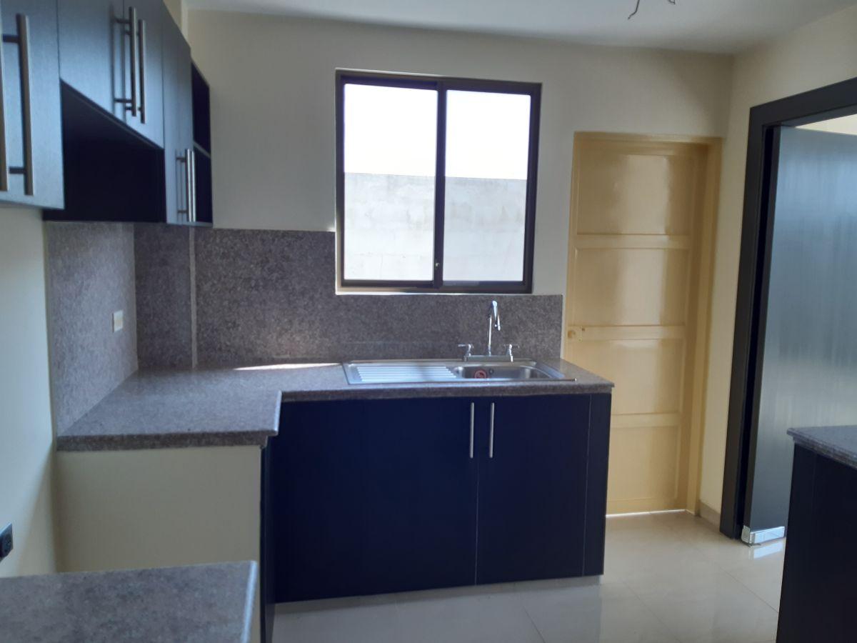 Casa Esquinera de Estreno en Venta en Mallorca Village, Guayas — imagen 7