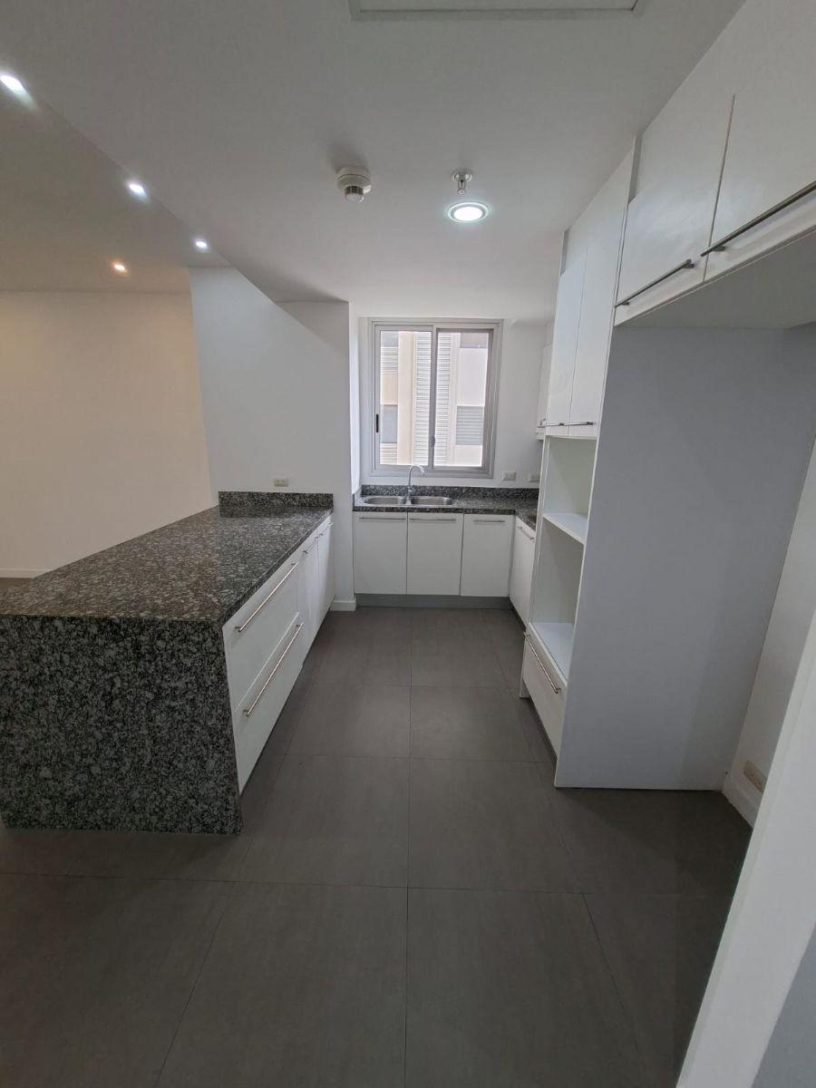 Departamento en Venta – Edificio Spazio | Puerto Santa Ana, Guayas — imagen 8