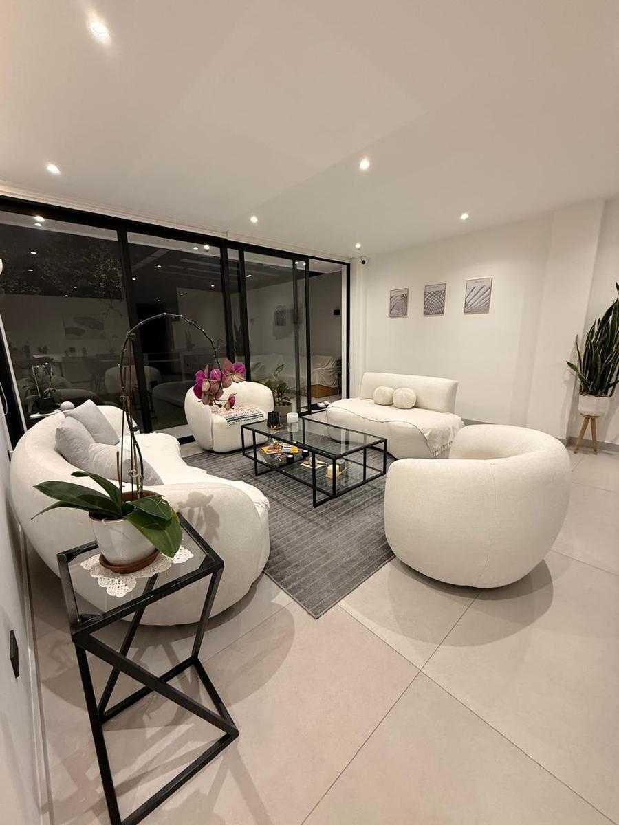 Departamento con Jardín de Venta en Cumbaya — imagen 9