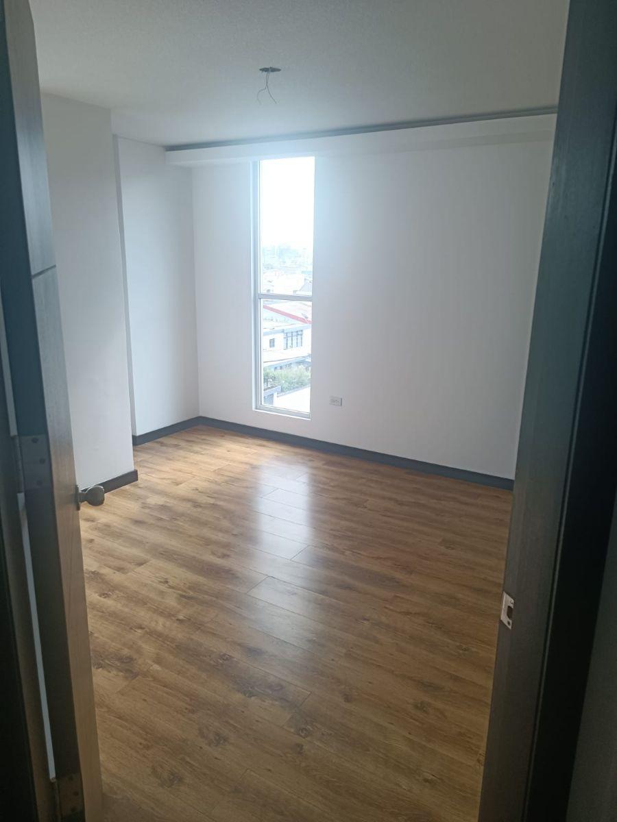 Departamento de Venta a Pasos de 6 de Diciembre Cerca Colegio de America — imagen 5