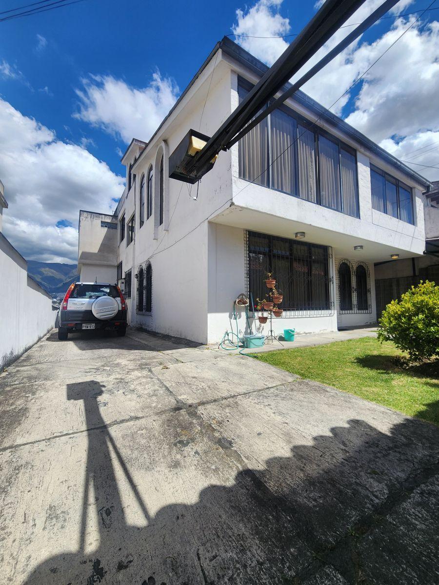 Venta Casa El Batan Independiente Guanguiltagua 480 m Construccion 3 Departamentos Independient — imagen 9