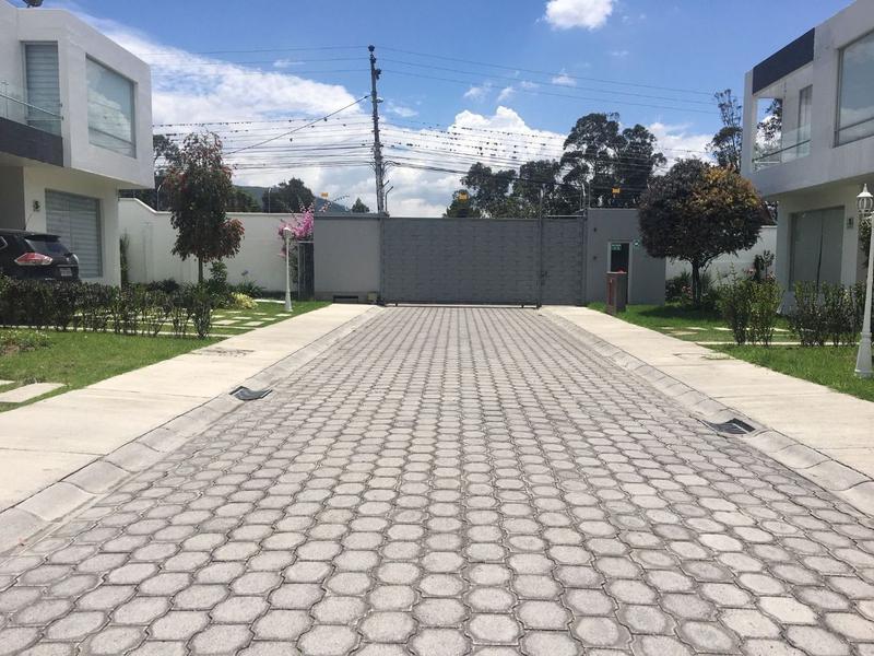 Tumbaco - Sector La Cerámica Se Vende Casa Dentro de Conjunto (Cr) — imagen 10