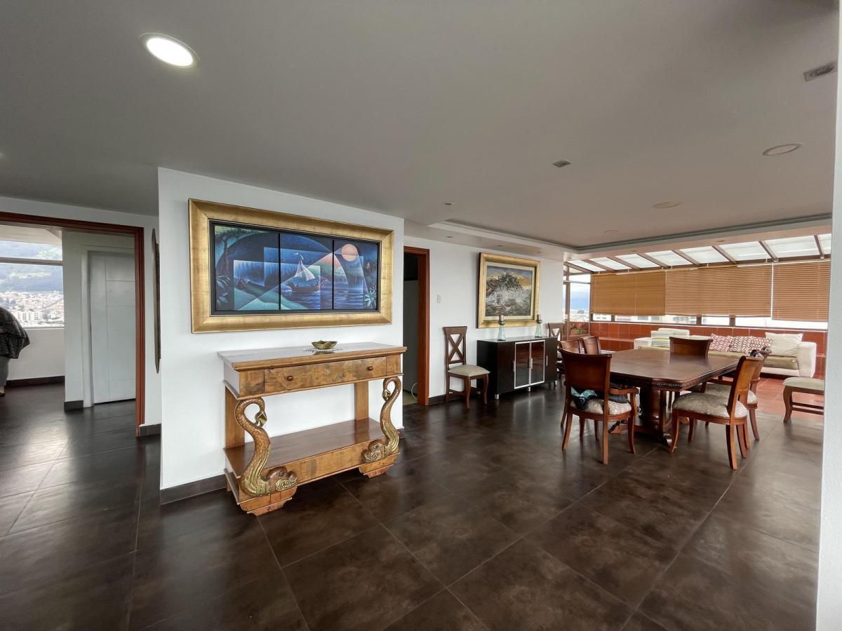 Penthouse Duplex de Venta o Renta en Quito Sector Av Gonzalez Suarez — imagen 5