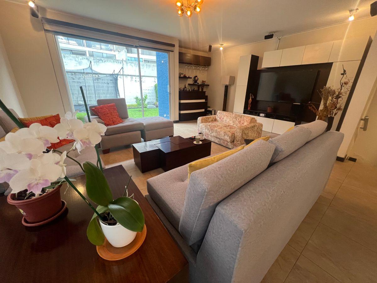Venta, Amplia Casa con Jardín en Tumbaco con Excelente Ubicación — imagen 9