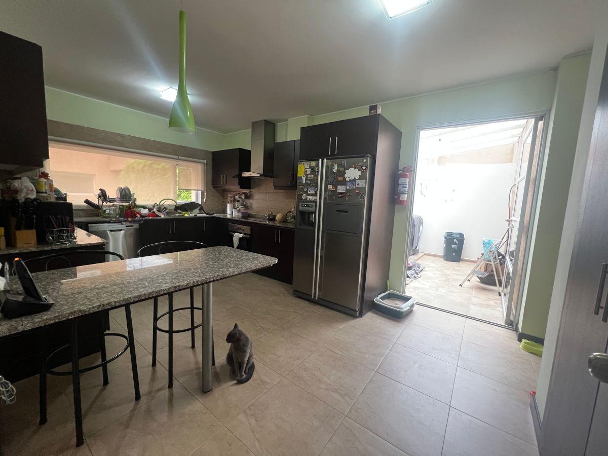 Venta, Amplia Casa con Jardín en Tumbaco con Excelente Ubicación — imagen 6