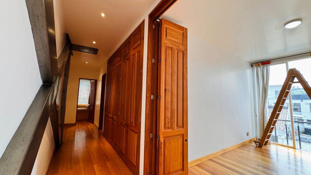 Penthouse Remodelado 239 m² + Terraza | Doble Altura en La Floresta — imagen 6
