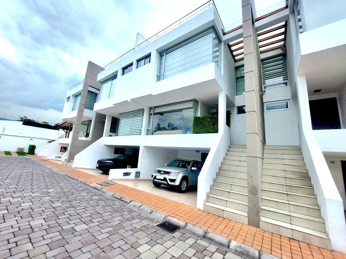 Cumbayá – Santa Inés | Venta de Casa de 220 m² con 3 Dorm. y Jardín — imagen 10
