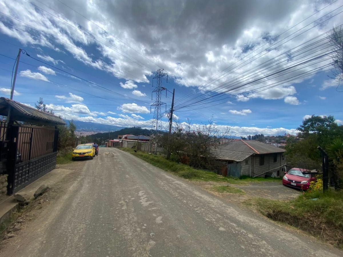 Amplio Terreno con Iprus Actualizado en Chilcapamba (T31109), Azuay — imagen 5