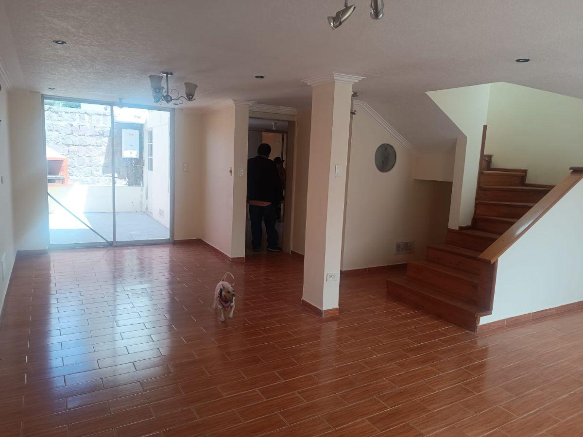 Casa de 135 m² con 3 Dorm. en Venta en Mitad del Mundo — imagen 9