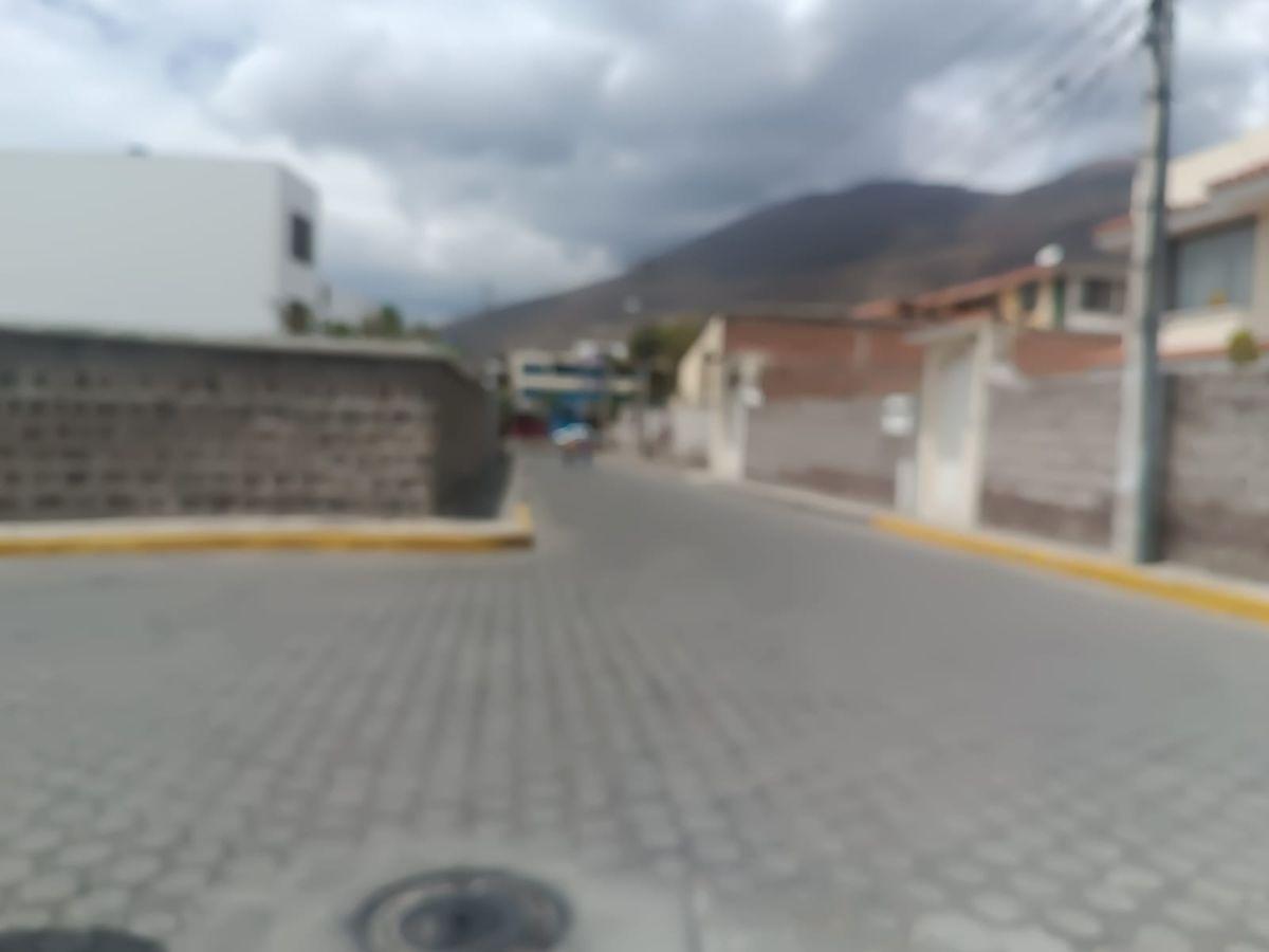 Casa de 135 m² con 3 Dorm. en Venta en Mitad del Mundo — imagen 3