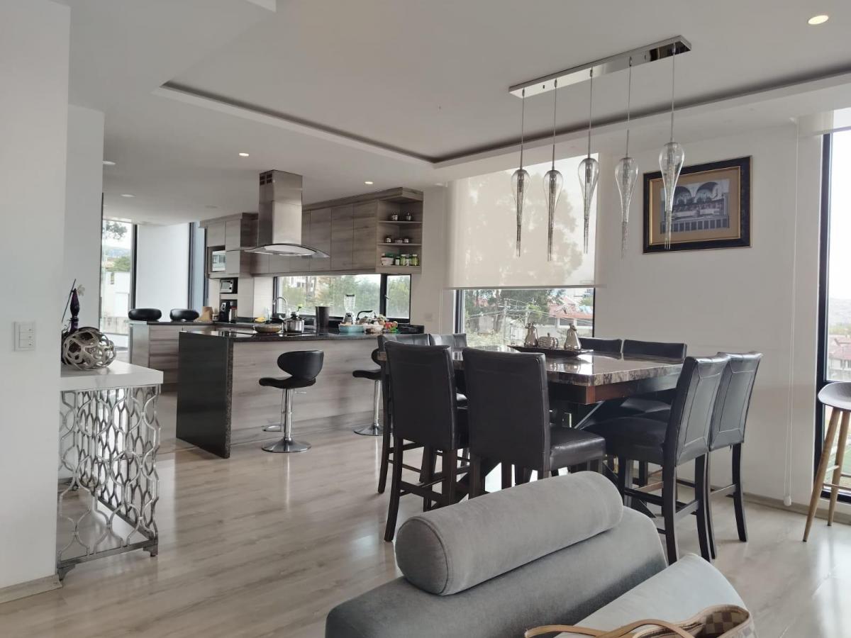 Quito Tenis - Penthouse de 196 m² con Acceso Directo por Ascensor y Terraza Apergolada — imagen 10