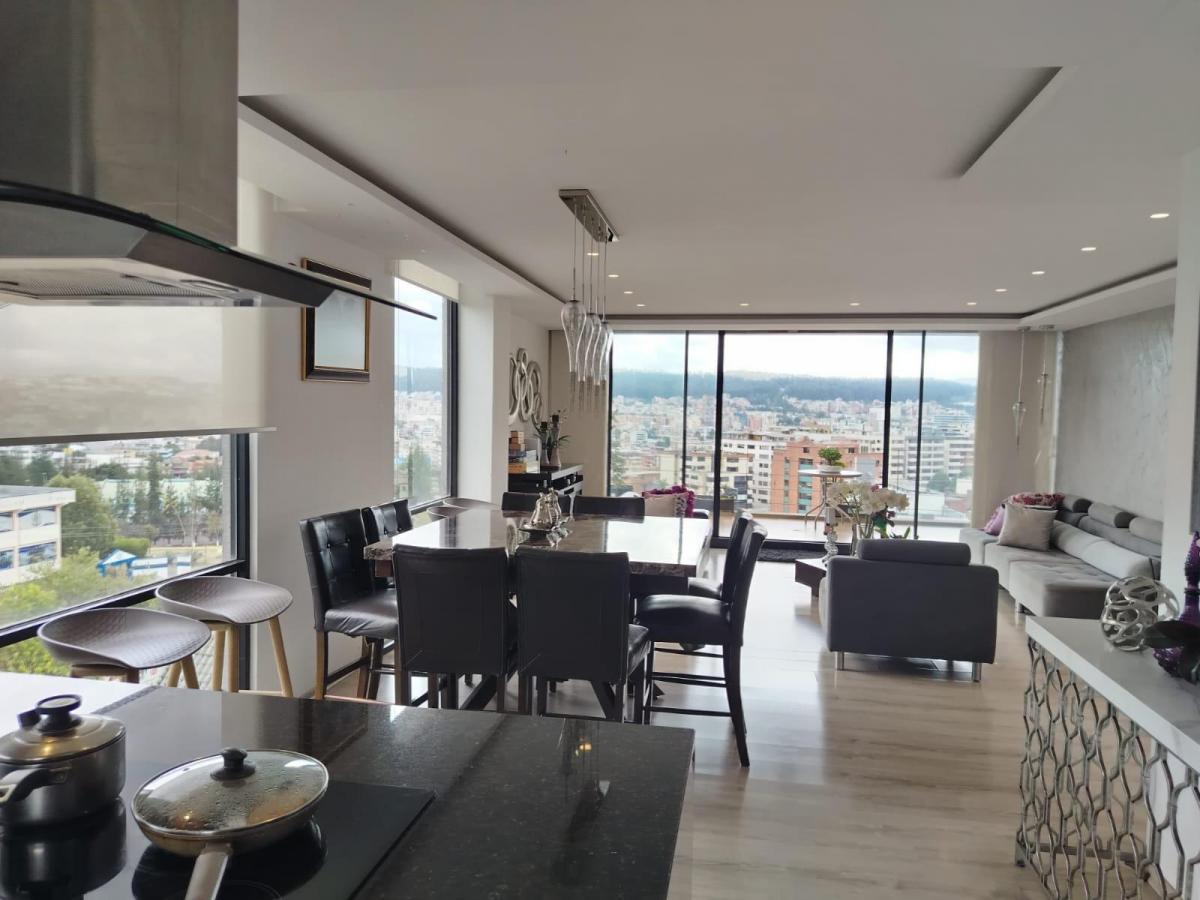 Quito Tenis - Penthouse de 196 m² con Acceso Directo por Ascensor y Terraza Apergolada — imagen 5