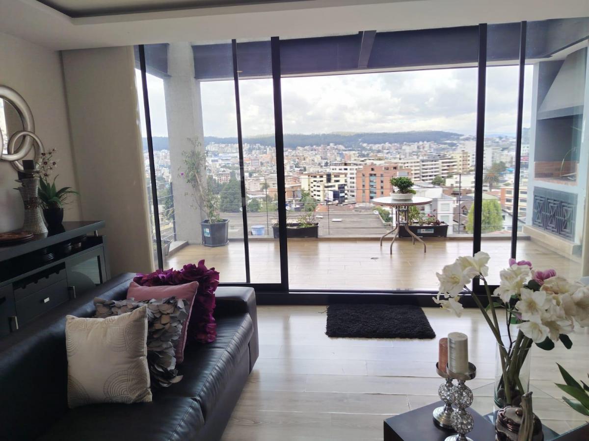Quito Tenis - Penthouse de 196 m² con Acceso Directo por Ascensor y Terraza Apergolada — imagen 4