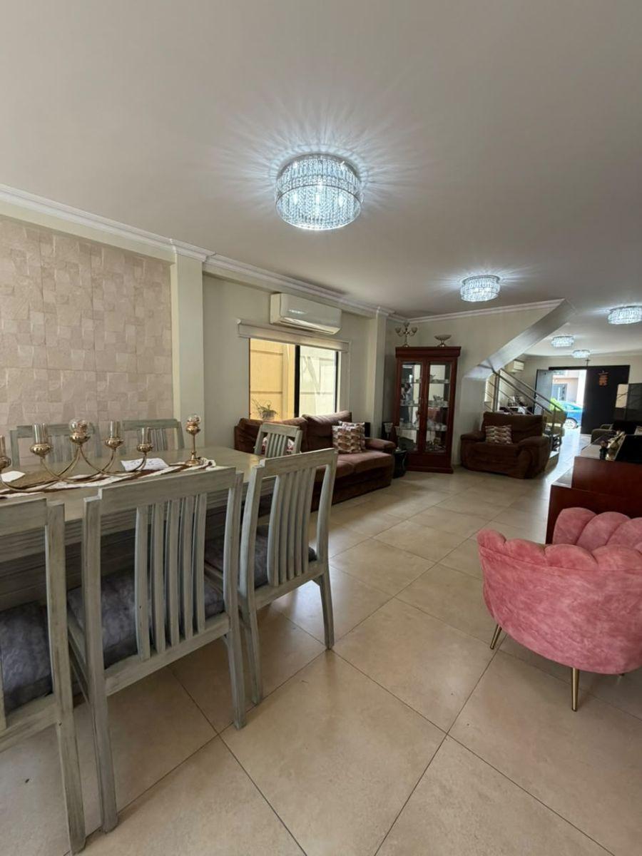 Casa Esquinera en Venta en Ciudad Celeste | 4 Dorm. | Piscina | $279.000 Negociables, Guayas — imagen 7