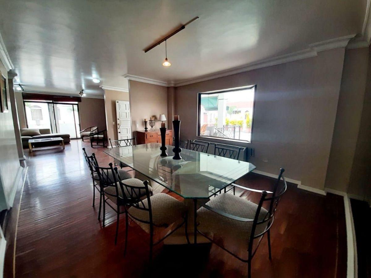 Vendo Departamento en Urdesa Central, Guayas — imagen 7