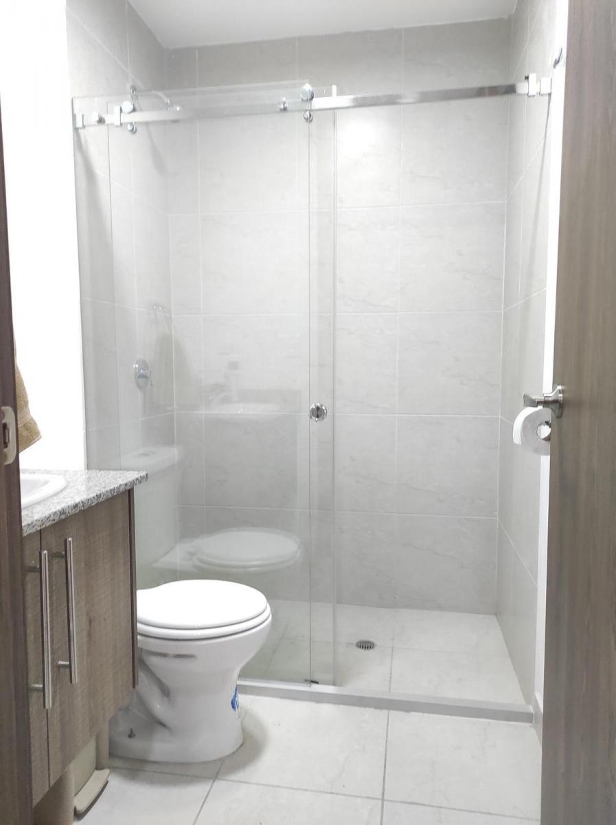 Departamento en Venta. Norte de Quito. Sector San Isidro del Inca. Cerca a Solca — imagen 4