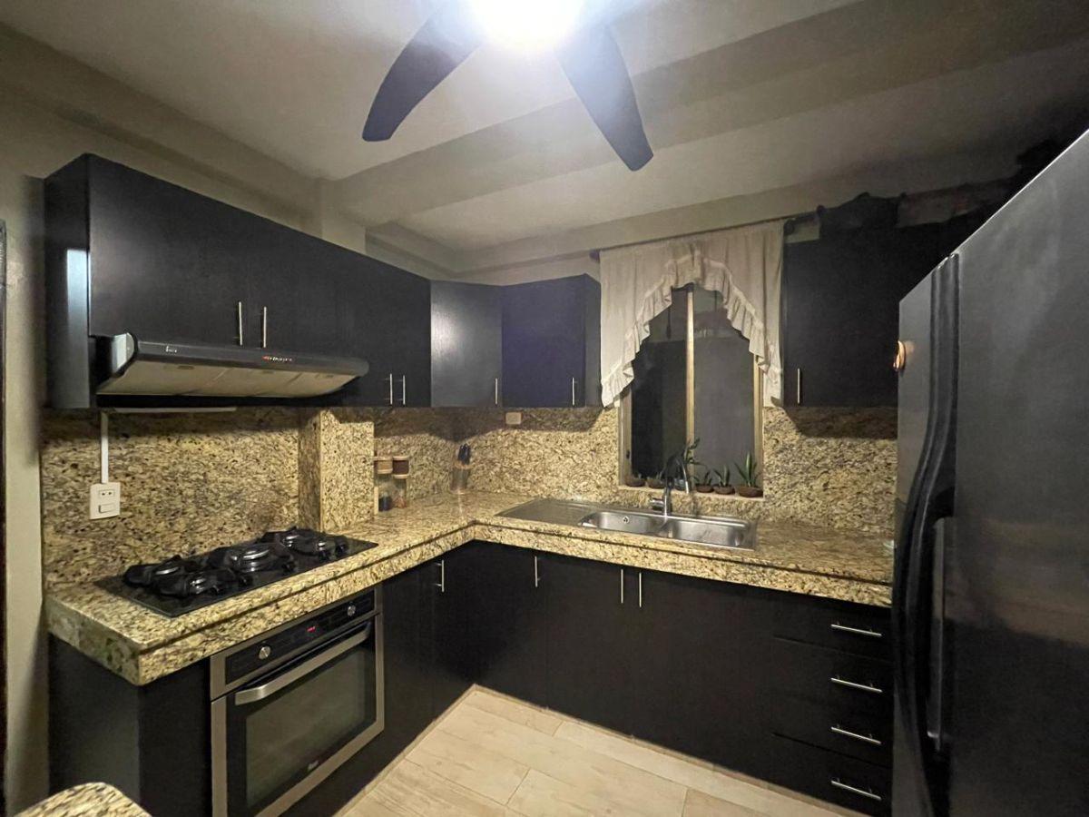 Casa Esquinera en Venta en La Joya - Esmeralda. Guayas — imagen 6