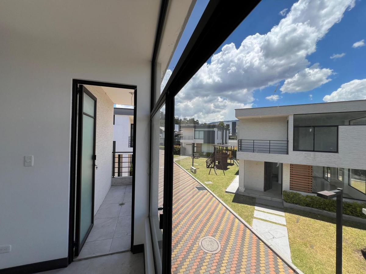 En Venta Casa de Ttres Dorm. con Jardín Privado 196 m² - La Armenia — imagen 10