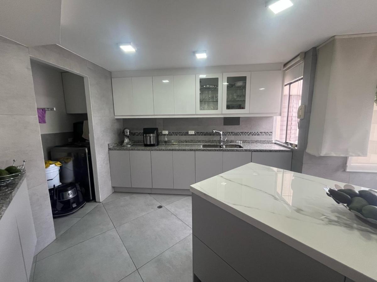 Departamento Sector Megamaxi 6 de Diciembre 3 Habitaciones — imagen 10