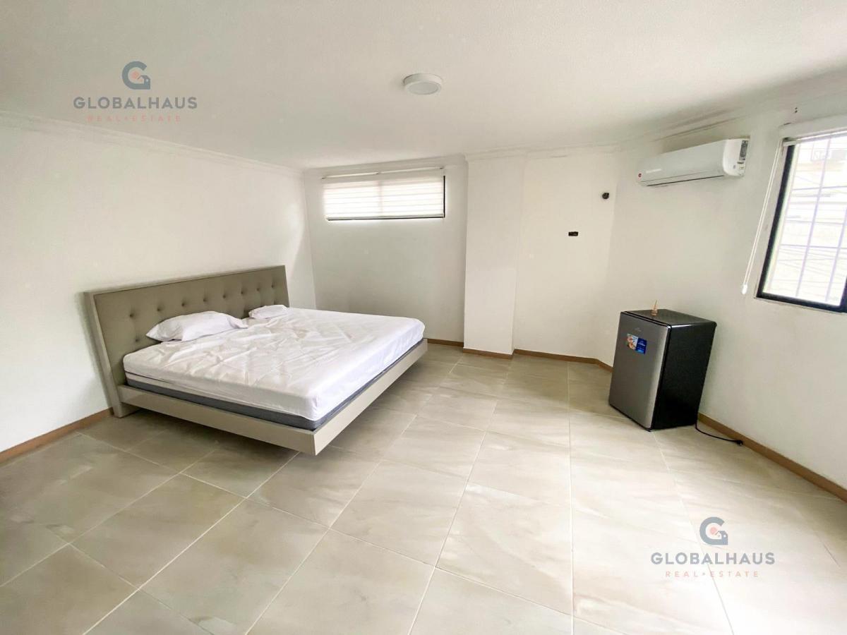 Venta de Departamento de 3 Habitaciones en Lomas de Urdesa A. m. Guayas — imagen 7