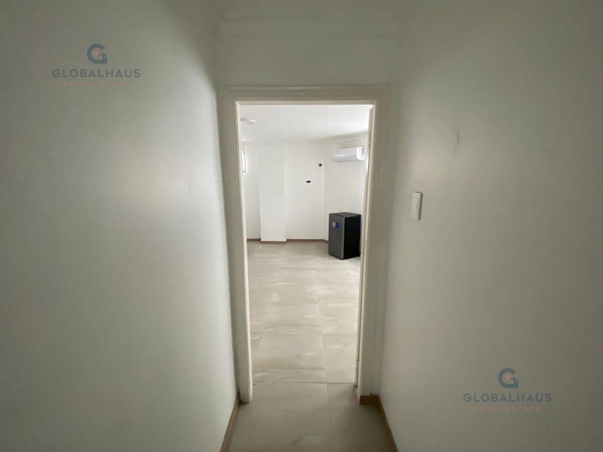 Venta de Departamento de 3 Habitaciones en Lomas de Urdesa A. m. Guayas — imagen 4