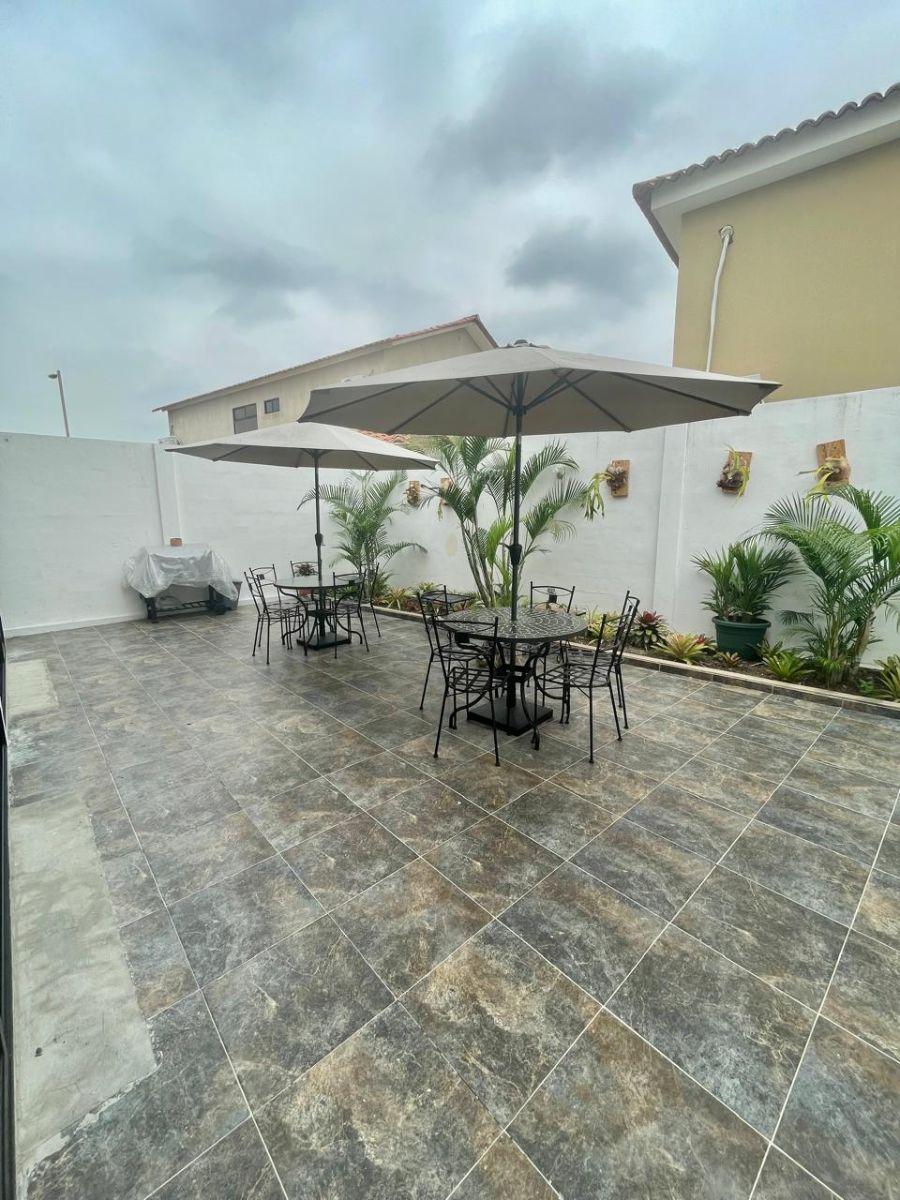 Casa Remodelada en Venta en Ciudad Celeste/samborondon, Guayas — imagen 7