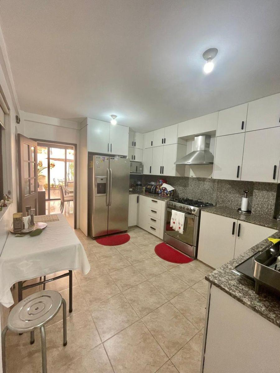Casa Remodelada en Venta en Ciudad Celeste/samborondon, Guayas — imagen 5
