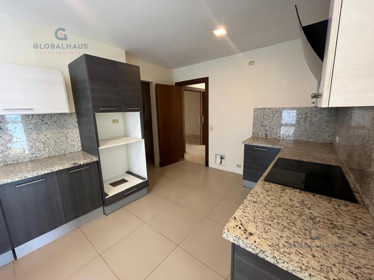 Venta de Departamento con 3 Habitaciones en Urb. Guayaquil Tenis m. H. Guayas — imagen 9