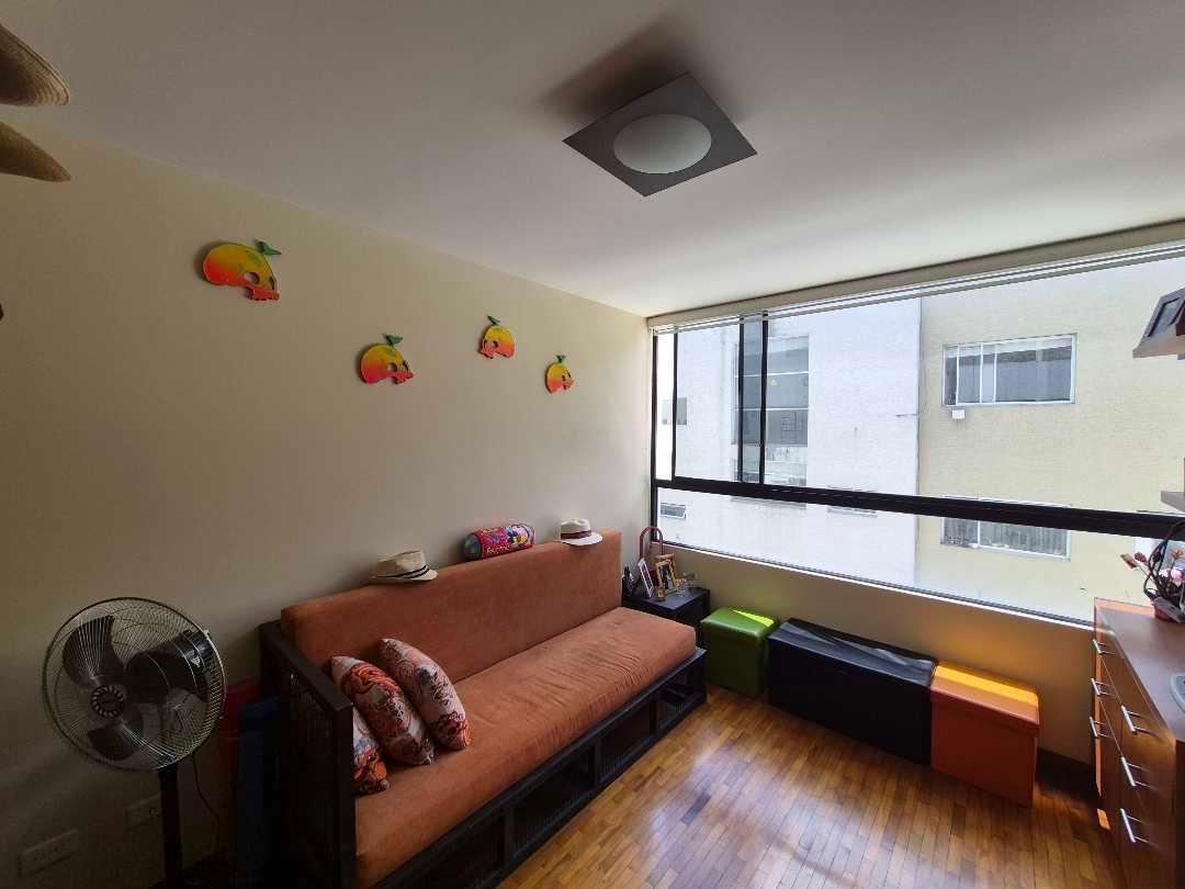 Venta Departamento 2 Habitaciones, Parqueo, Urb. Jardines Amagasi — imagen 3