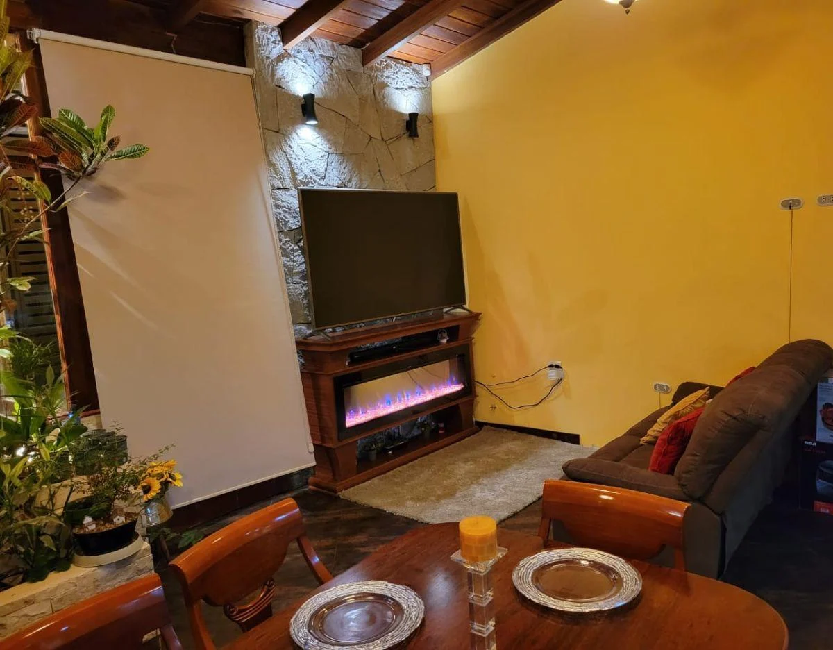 Se Vende Hermosa Casa en Rio Amarillo en $144.000, Azuay — imagen 6