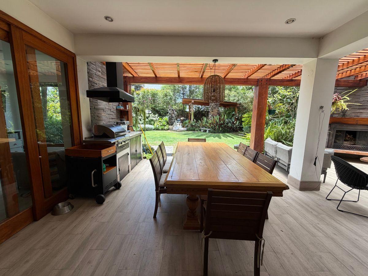 Vendo Hermosa Casa Terreno 623 m² Construcción 856 m² — imagen 4