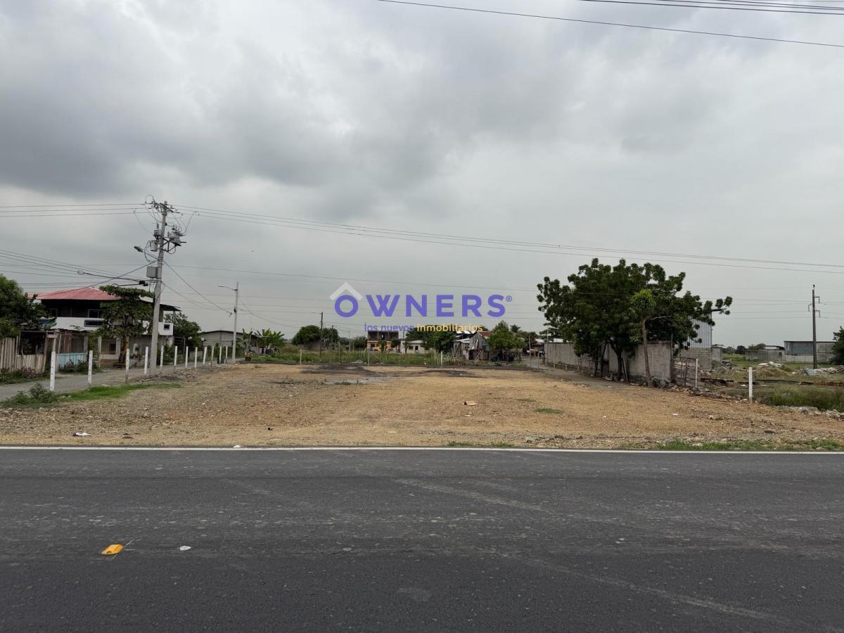 Terreno Venta 1.300 m² Via Samborondon Al Pie de La Via (Jlr), Guayas — imagen 3