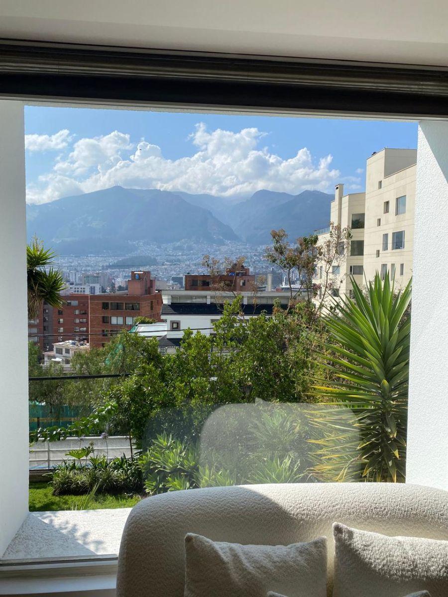 Vendo Departamento en El Sector de La Gonzalez Suarez — imagen 10