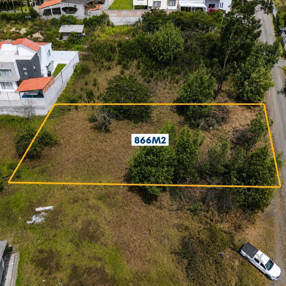 En Venta Terreno Plano en Challuabamba Cuenca, Azuay — imagen 6