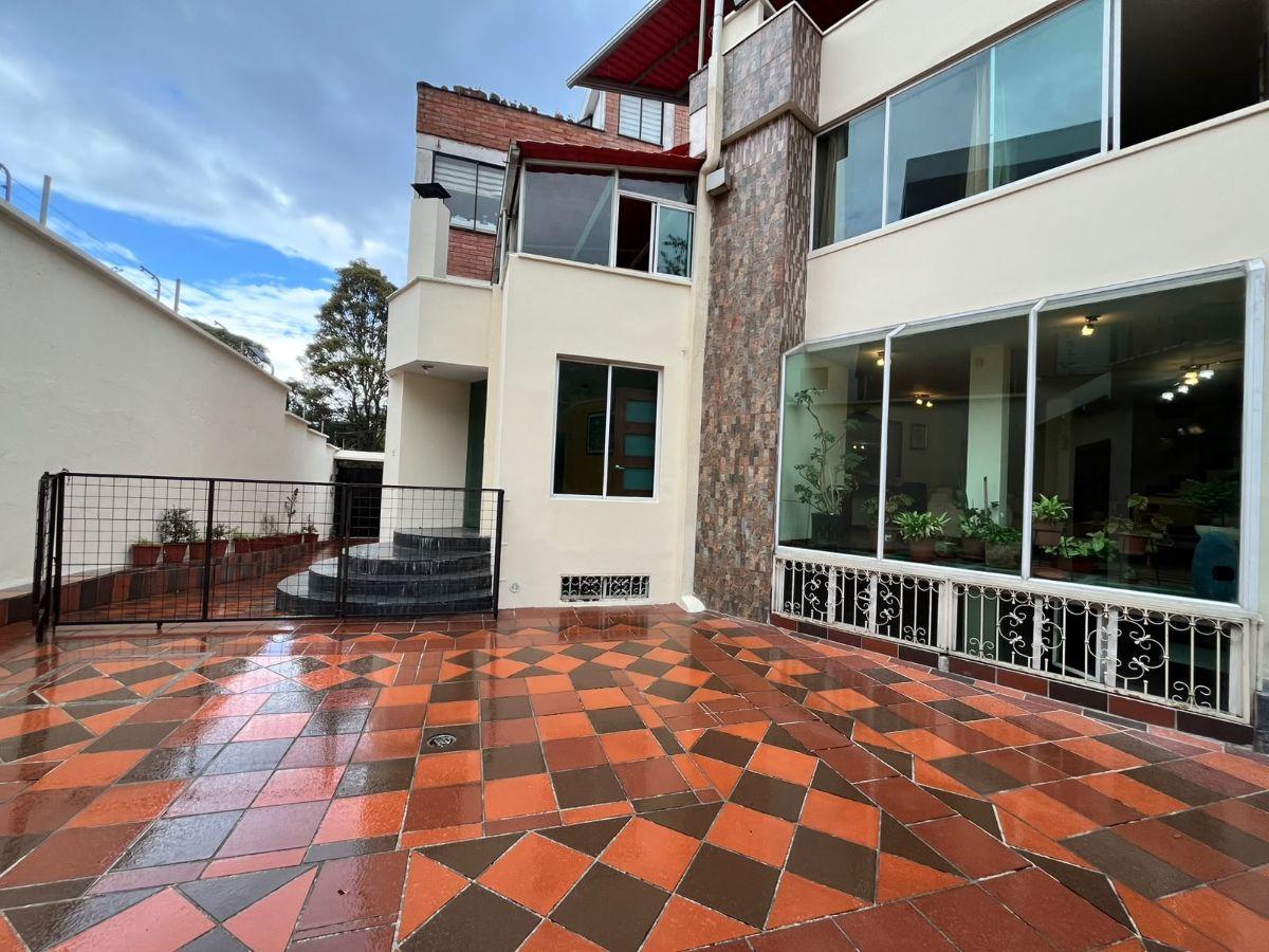 Hermosa Casa Independiente en Granda Centeno — imagen 10