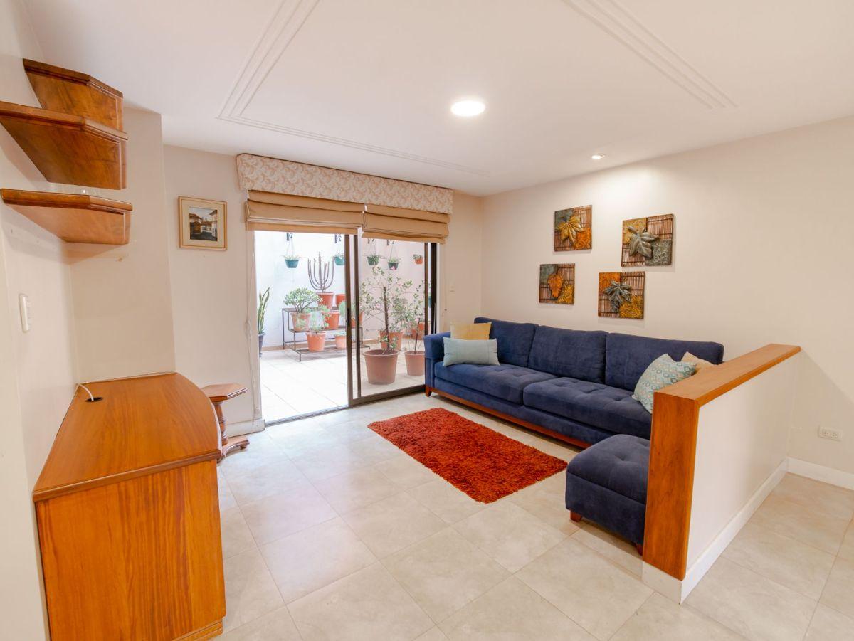 Departamento Amoblado en Venta, Azuay — imagen 8