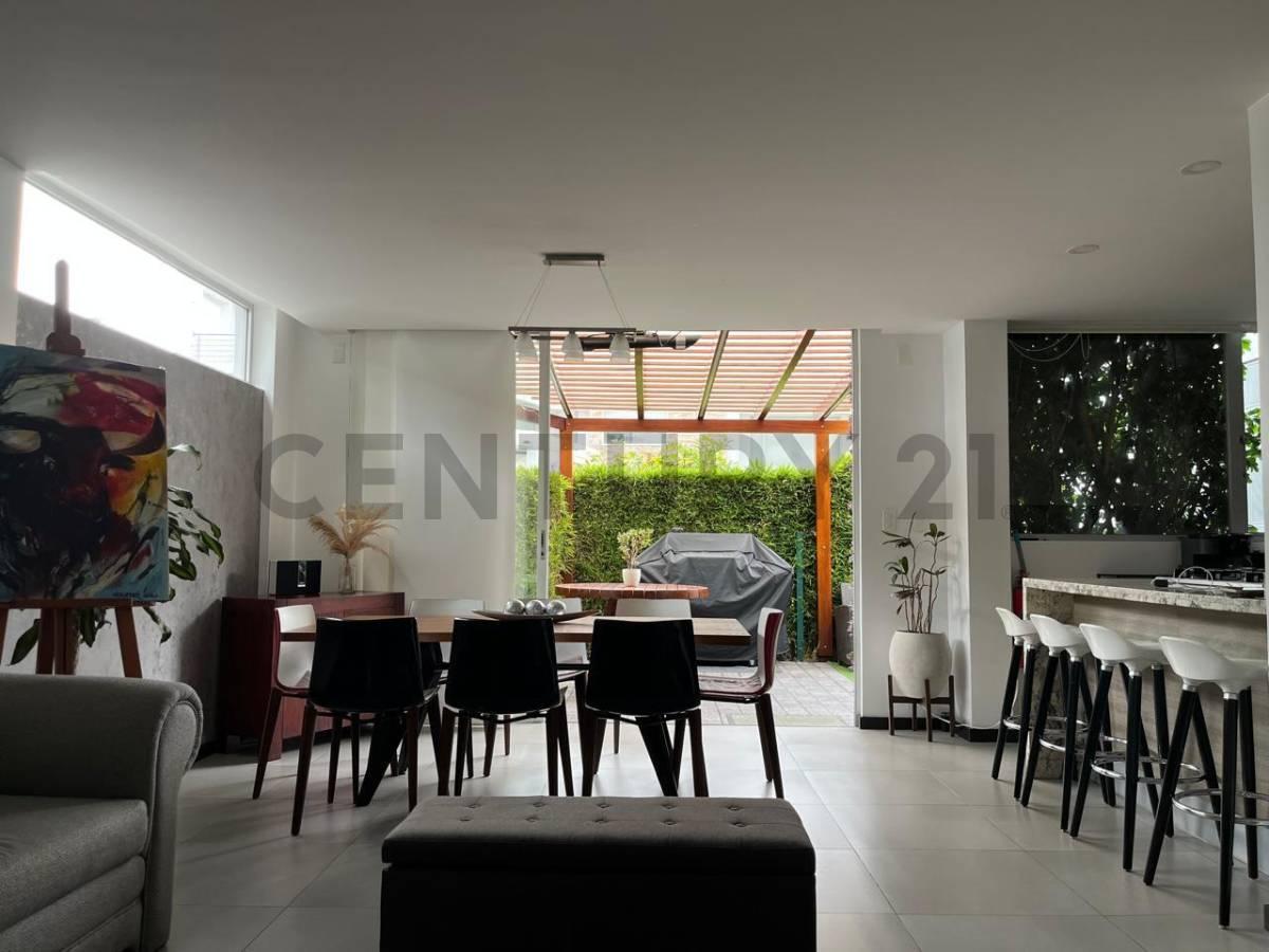 Venta de Casa en Tumbaco Sector Santa Rosa Cerca del Centro de Tumbaco — imagen 8