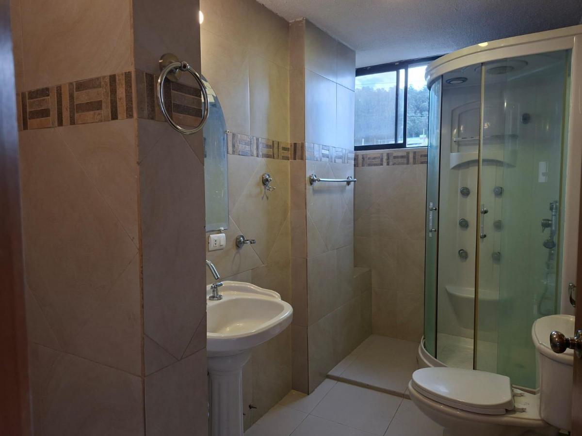 Departamento en Venta, 4 Dorm., Sector Granda Centeno Quito — imagen 7