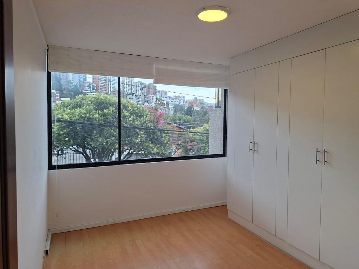 Departamento en Venta, 4 Dorm., Sector Granda Centeno Quito — imagen 4