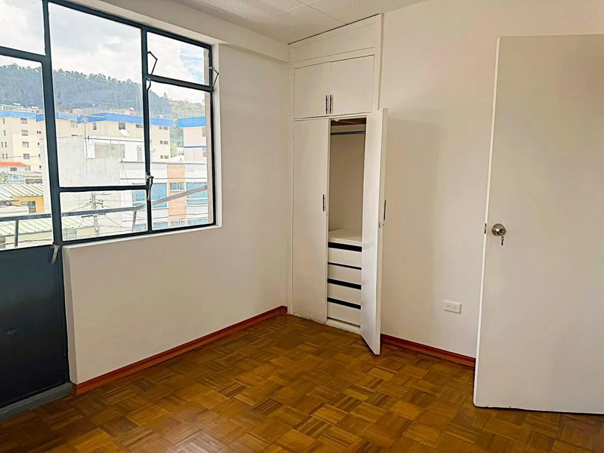 Vendo Departamento 3 Dorm., Cerca Al Parque Ingles, San Carlos, 80.50 m² — imagen 10