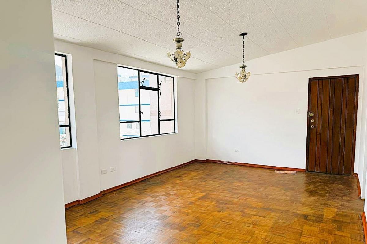 Vendo Departamento 3 Dorm., Cerca Al Parque Ingles, San Carlos, 80.50 m² — imagen 8