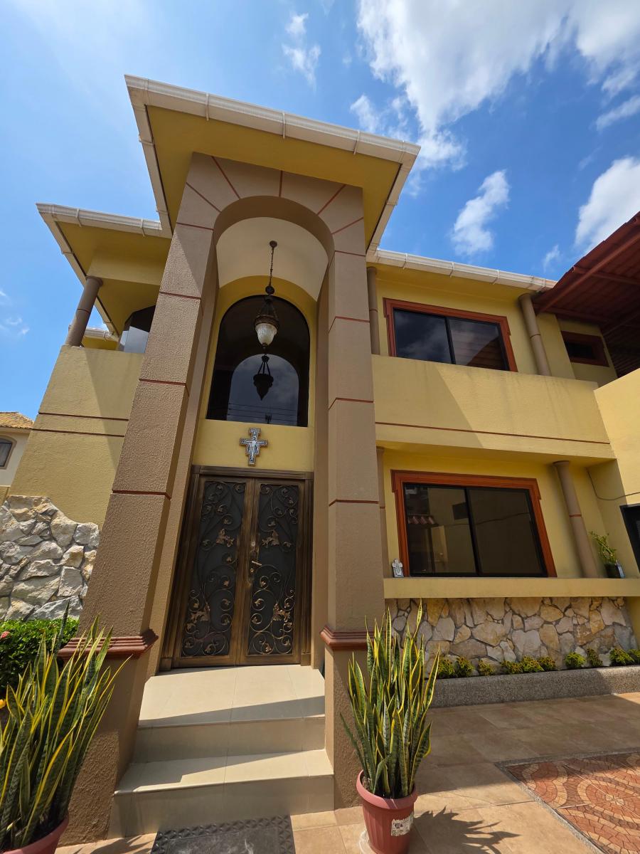 Vendo Casa Amplia y Comoda en Ceibos Norte,3 Dorm. Mas 1 Suite de 2 Ambientes, Piscina/jacuzzi, Guayas — imagen 10