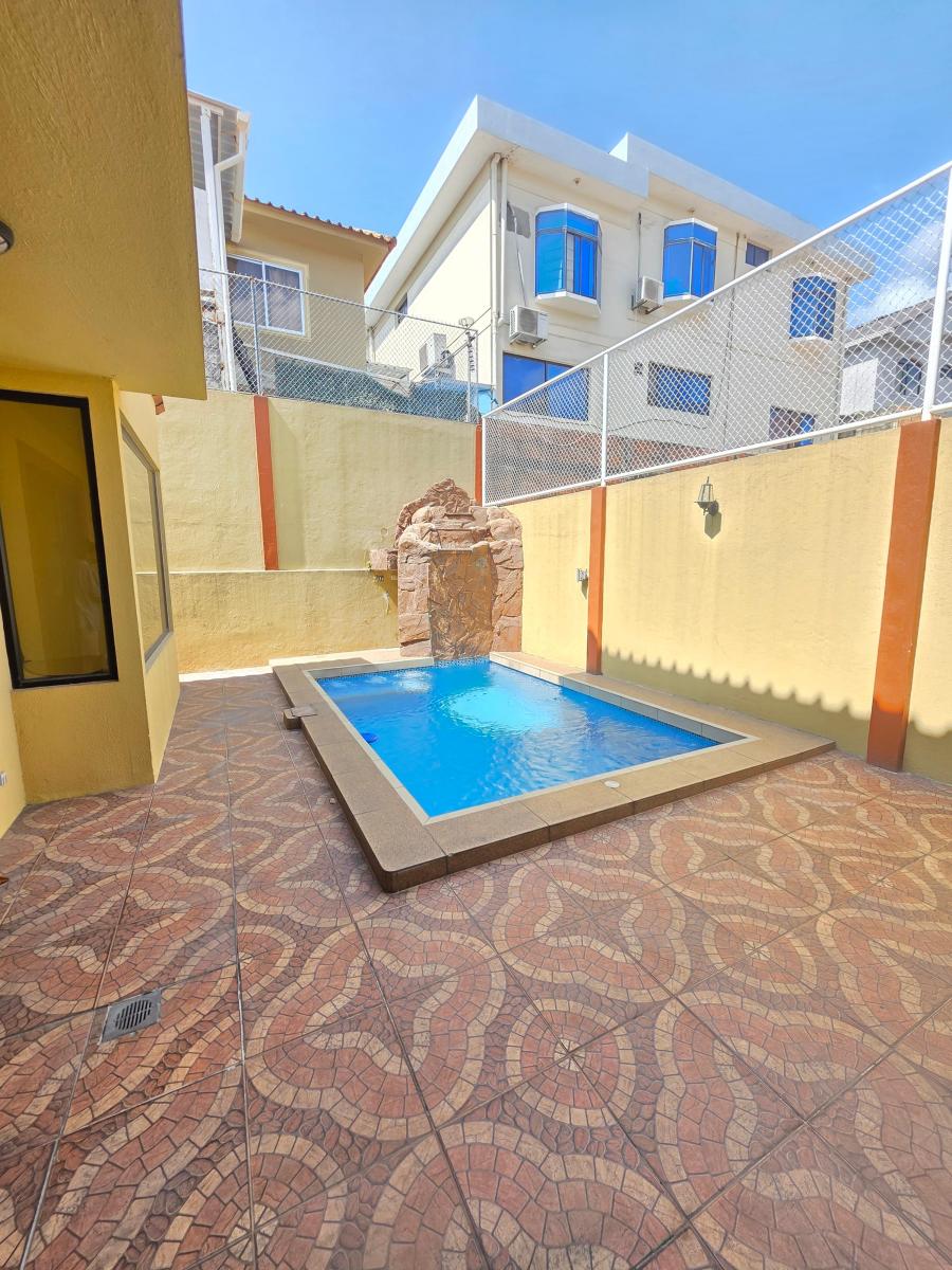 Vendo Casa Amplia y Comoda en Ceibos Norte,3 Dorm. Mas 1 Suite de 2 Ambientes, Piscina/jacuzzi, Guayas — imagen 5