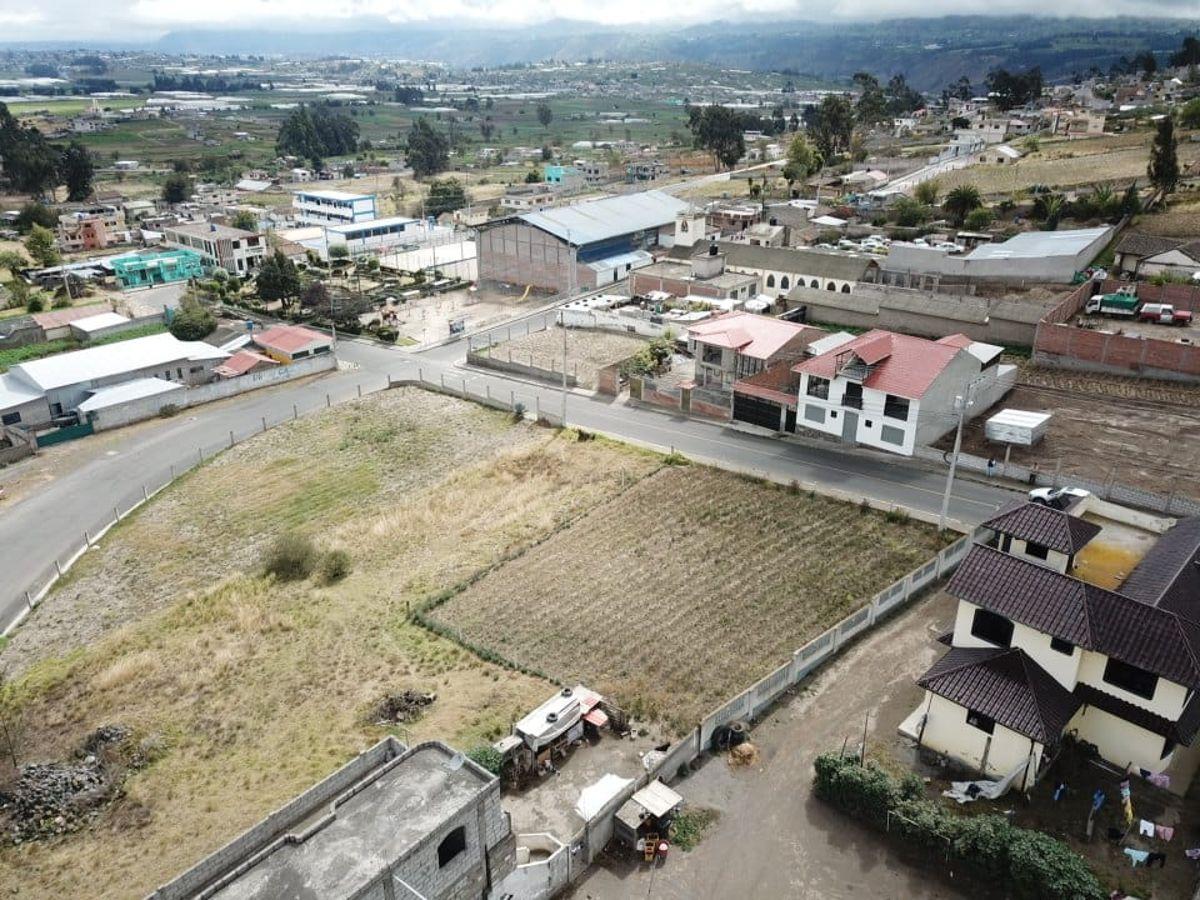 Amplio Terreno en El Centro de Unamuncho, Tungurahua — imagen 9