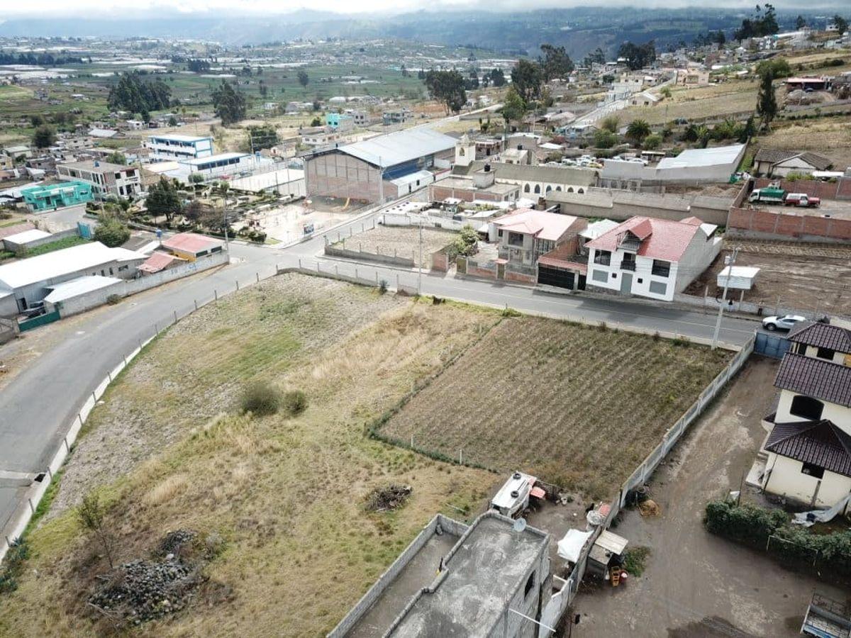 Amplio Terreno en El Centro de Unamuncho, Tungurahua — imagen 7